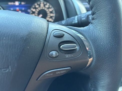 Used 2023 Nissan Murano SL w/ SL Moonroof Package image 18