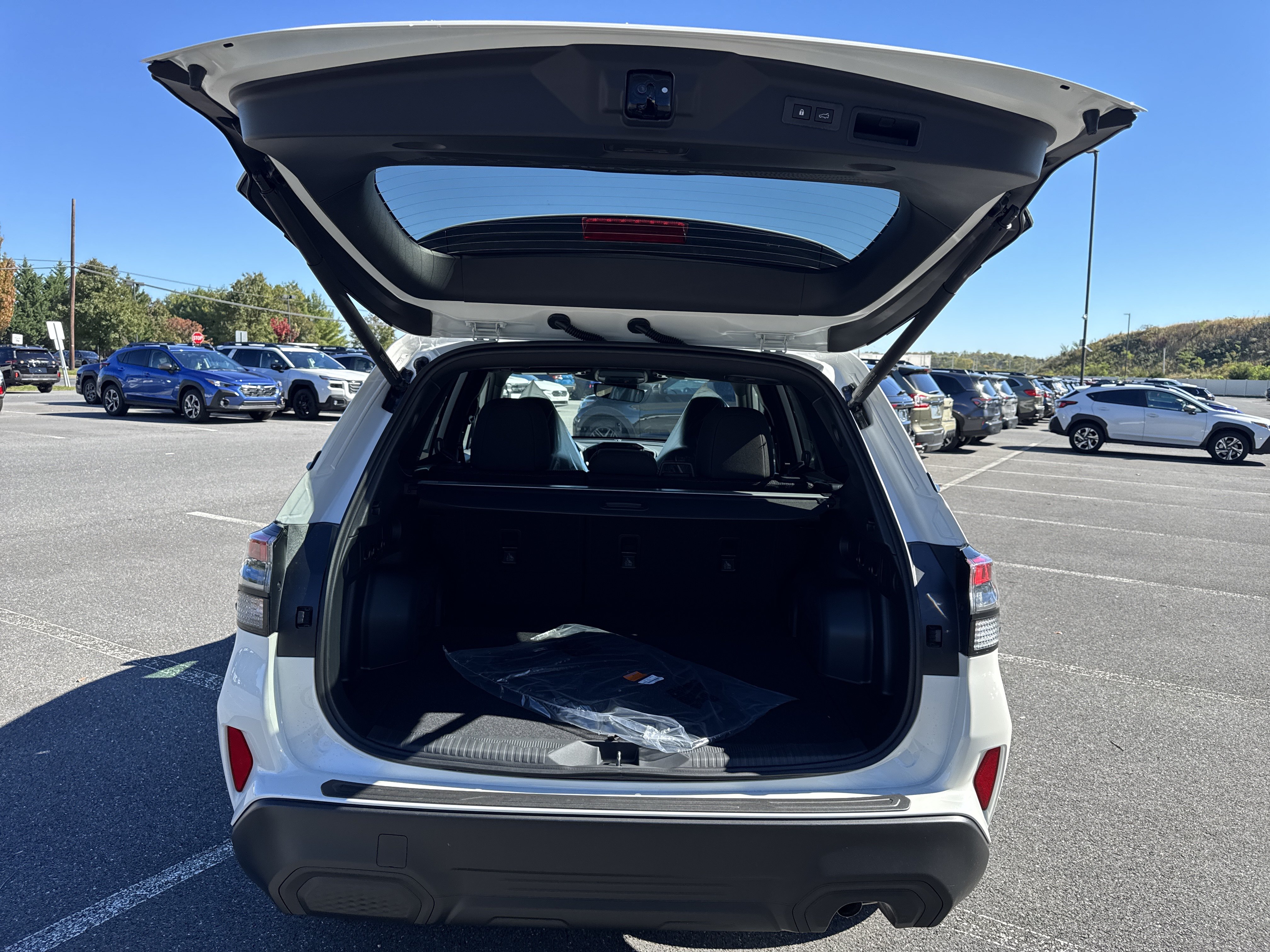 New 2026 Subaru Forester Premium AWD/4WD image 22