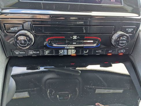 New 2026 Jeep Grand Cherokee Laredo w/ Trailer Tow Package RWD image 26