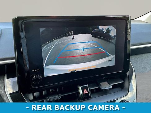 Used 2024 Toyota Corolla LE FWD image 14