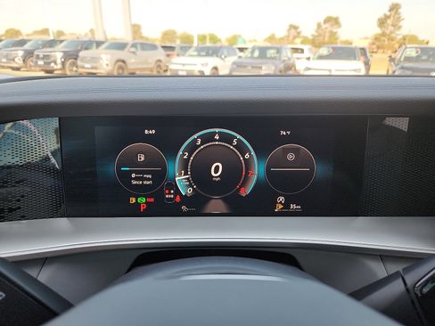 New 2026 Volkswagen Tiguan SE FWD image 17