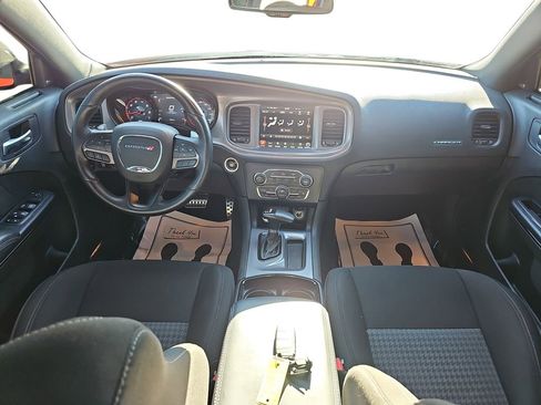 Used 2023 Dodge Charger R/T w/ Blacktop Package image 11