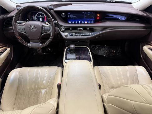 Used 2019 Lexus LS 500 AWD w/ Interior Upgrade Package image 12