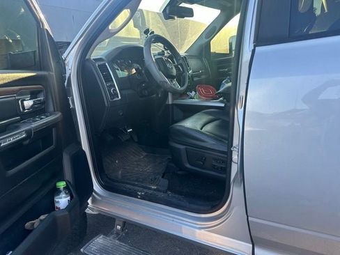 Used 2016 RAM 2500 Laramie AWD/4WD image 13