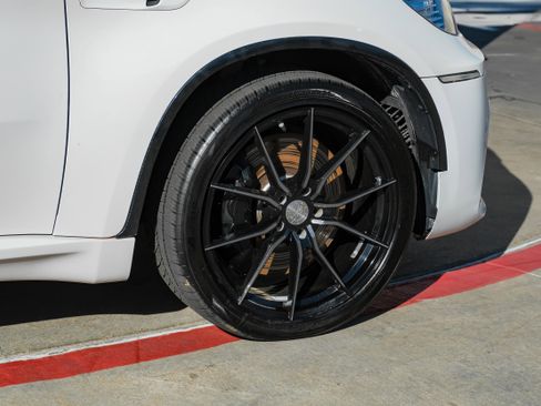 Used 2012 BMW X6 M image 49