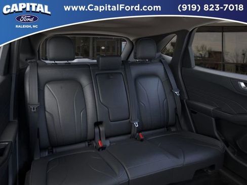 New 2026 Ford Escape SE w/ PHEV Premium Package image 11