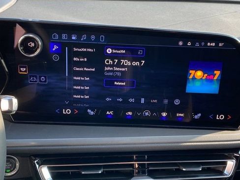 New 2026 Chevrolet Traverse LT w/ Midnight/Sport Edition image 8