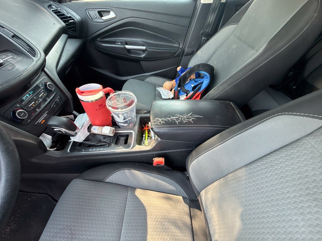 Used 2019 Ford Escape SE FWD image 20