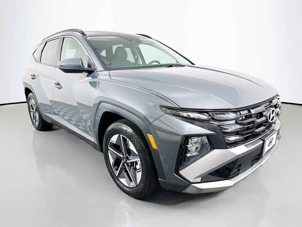 Certified 2026 Hyundai Tucson SEL Plus FWD image 3