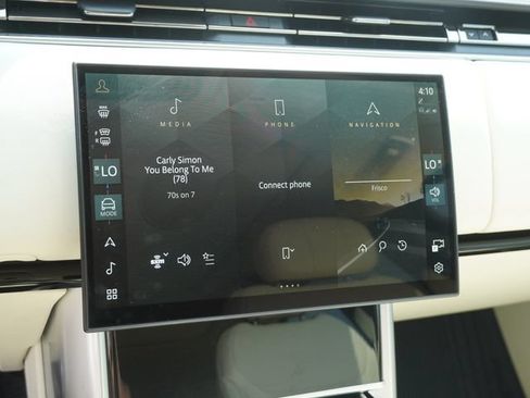Used 2025 Land Rover Range Rover SE AWD/4WD image 22