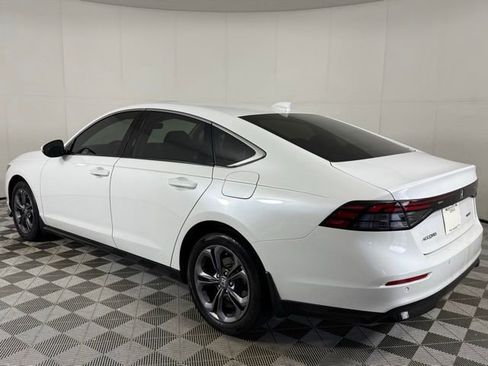 Used 2024 Honda Accord EX-L image 4