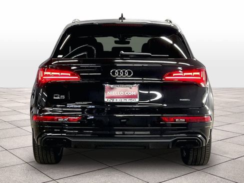 Used 2023 Audi Q5 e Prestige w/ Prestige Package image 7