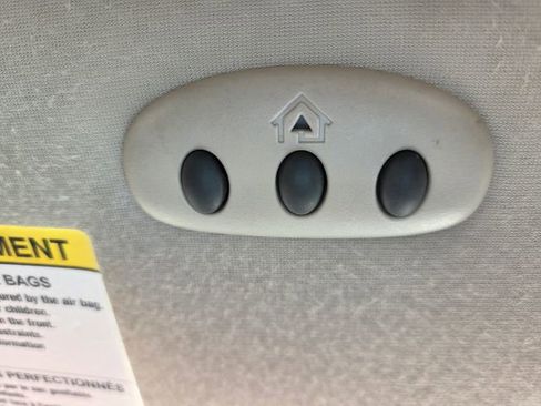 Used 2010 Ford Edge Limited image 29