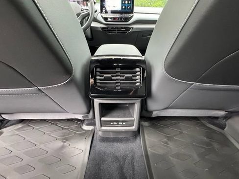 Certified 2023 Volkswagen ID.4 Pro RWD image 12
