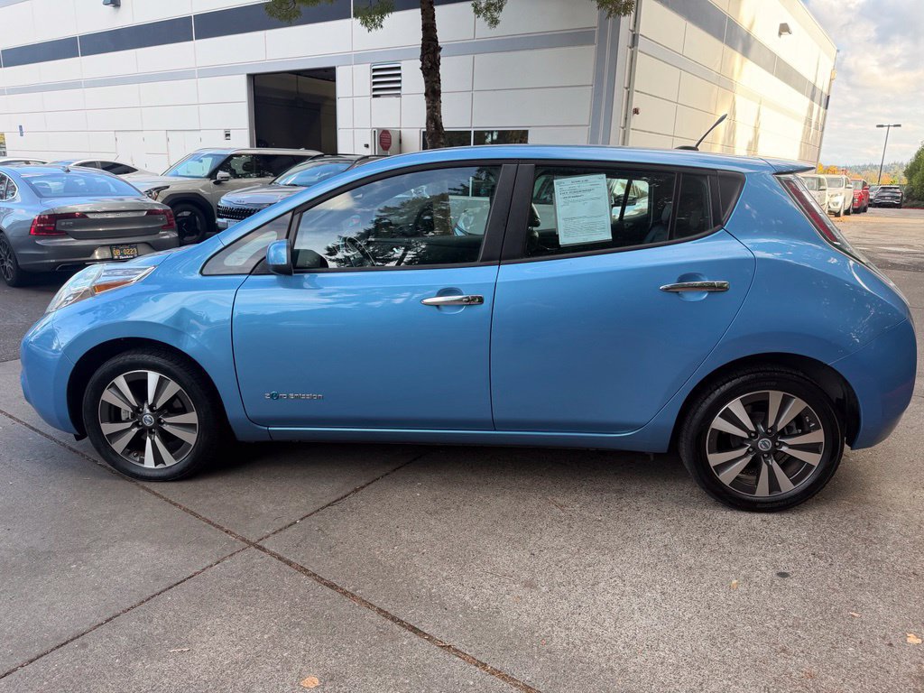 Used 2013 Nissan Leaf SL FWD image 7