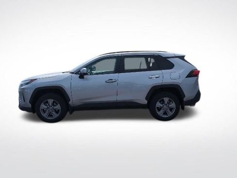 Certified 2022 Toyota RAV4 XLE AWD/4WD image 8