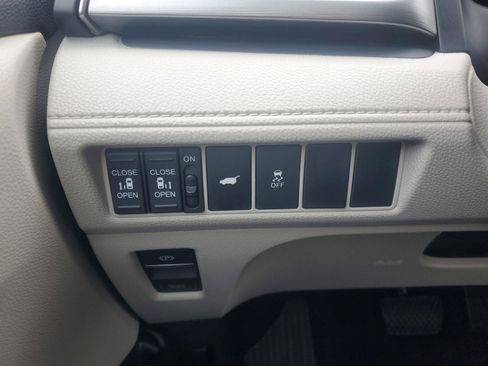 New 2026 Honda Odyssey EX-L image 12