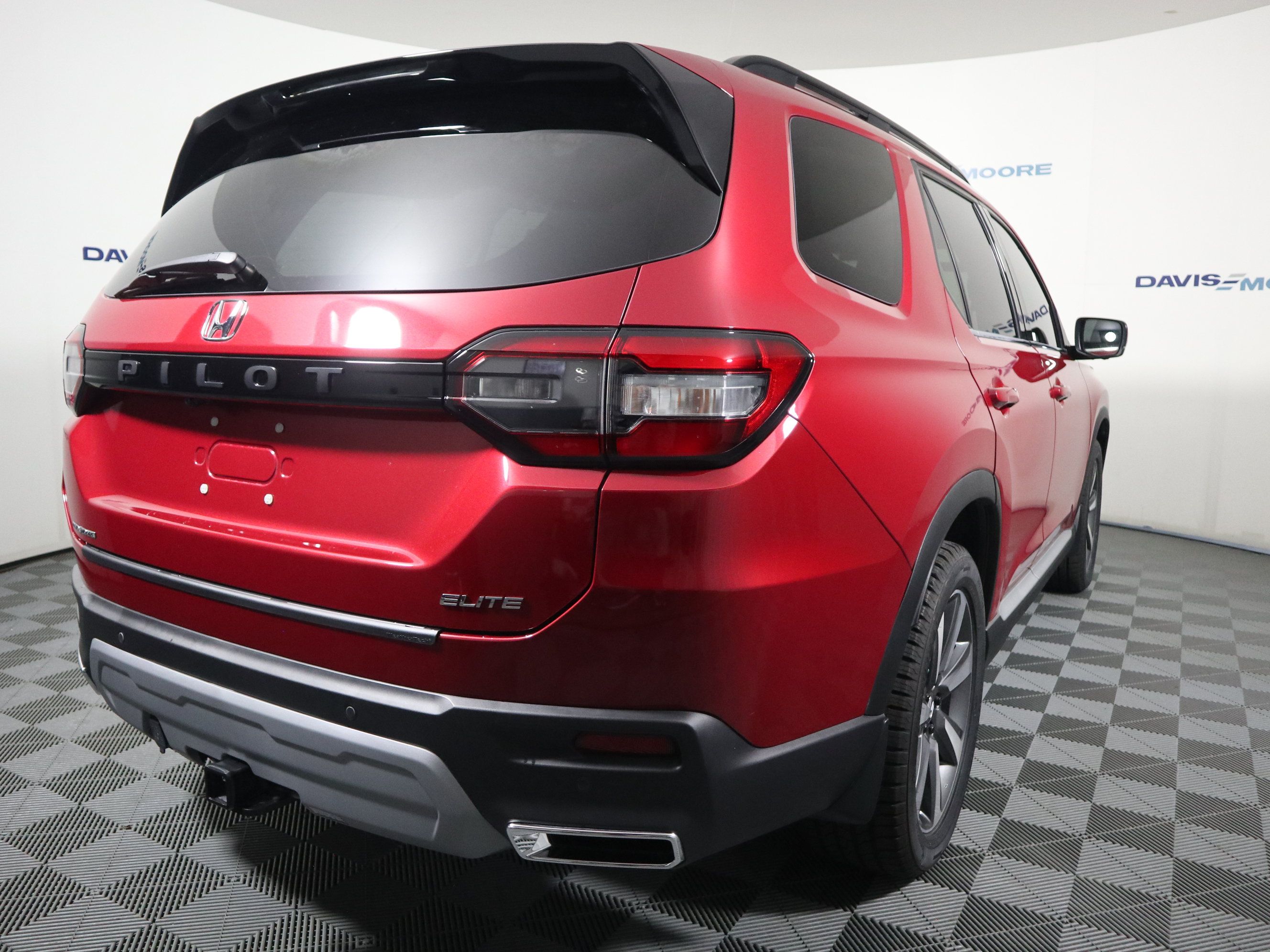 Used 2024 Honda Pilot Elite image 5