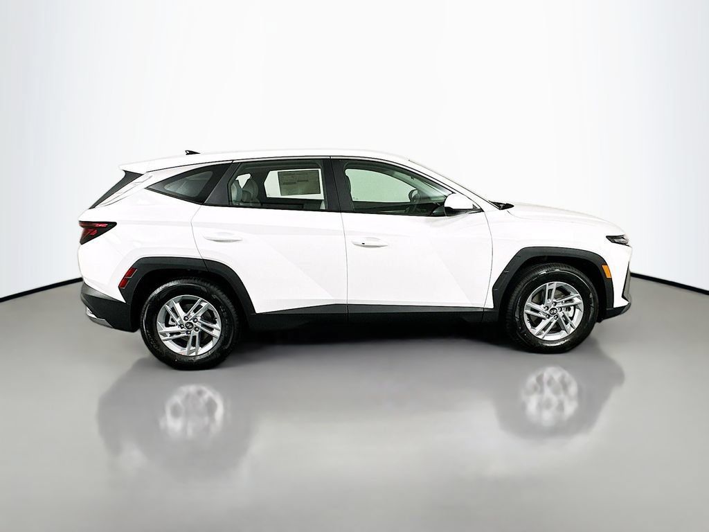 New 2026 Hyundai Tucson SE FWD image 4