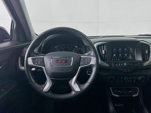 Used 2023 GMC Terrain SLE w/ Driver Convenience Package image 17