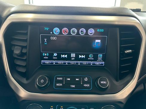 Used 2018 GMC Acadia SLT image 48