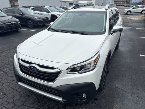 Used 2020 Subaru Outback Touring w/ Tech Package 2 AWD/4WD image 6