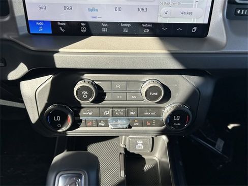 New 2025 Ford Bronco Outer Banks image 28