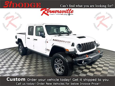 New 2025 Jeep Gladiator Mojave image 1