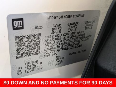 Used 2025 Chevrolet Trax LT w/ LT Convenience Package FWD image 32