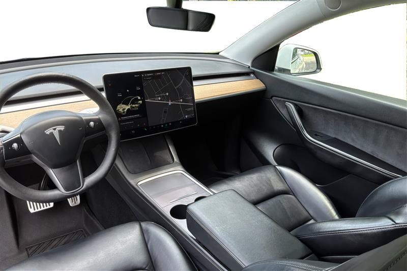 Used 2021 Tesla Model Y 2WD image 28