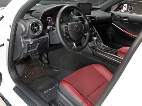 Used 2024 Lexus IS 350 F Sport RWD image 34