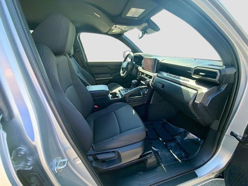 Used 2024 Toyota Tacoma SR5 image 28