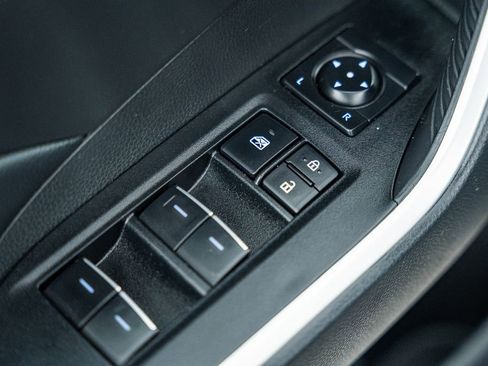 Used 2025 Toyota RAV4 XLE w/ Convenience Package AWD/4WD image 39
