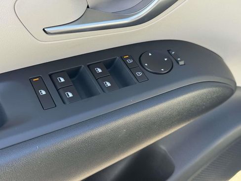 Used 2025 Hyundai Tucson SEL image 15