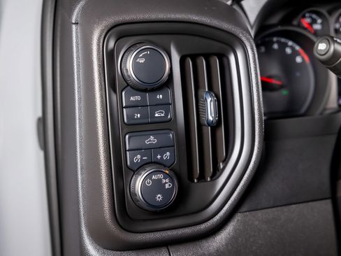 Used 2024 Chevrolet Silverado 1500 Custom w/ Turbomax Blackout Package AWD/4WD image 33