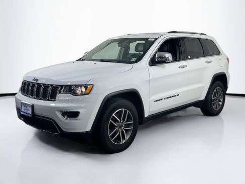 Used 2022 Jeep Grand Cherokee Limited image 1