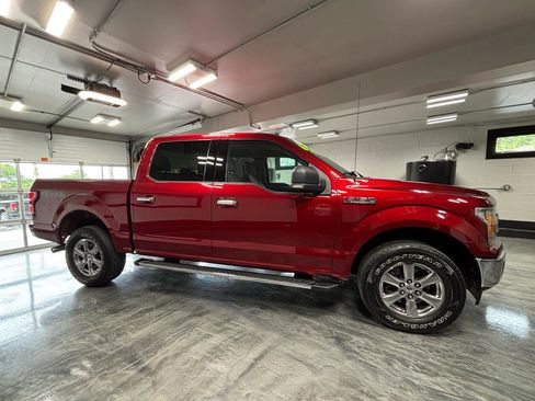 Used 2018 Ford F150 XLT w/ Equipment Group 302A Luxury AWD/4WD image 11