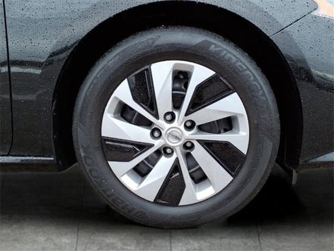 Used 2022 Nissan Altima 2.5 S image 9