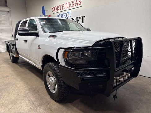 Used 2022 RAM 3500 Tradesman AWD/4WD image 2