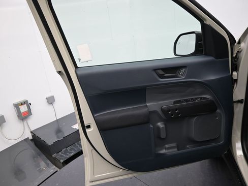 New 2025 Ford Maverick XL w/ 4K Tow Package image 9