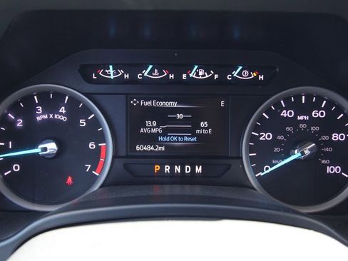 Used 2022 Ford F250 XLT w/ XLT Premium Package AWD/4WD image 46