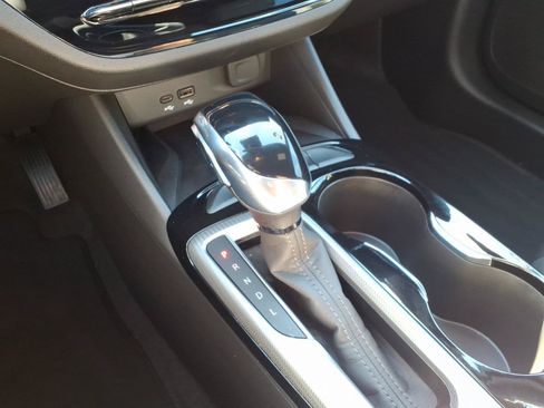 Used 2025 Buick Envista Avenir FWD image 12