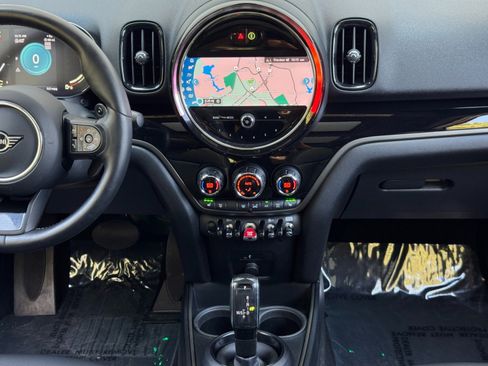 Used 2022 MINI Cooper Countryman S FWD image 22