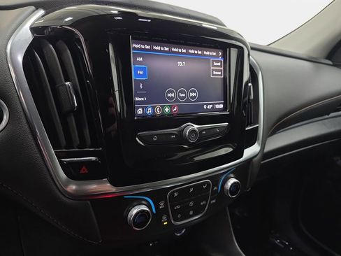Used 2020 Chevrolet Traverse LS image 20