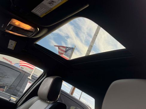 Used 2022 Dodge Durango R/T image 18