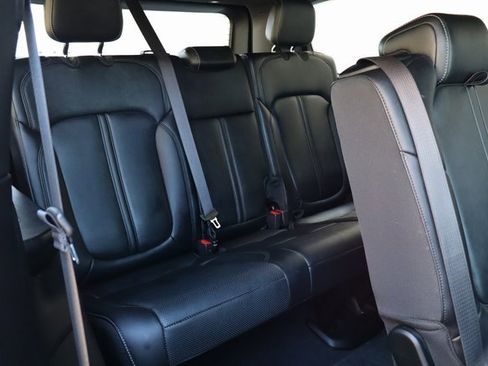 Used 2022 Jeep Wagoneer Series II image 34