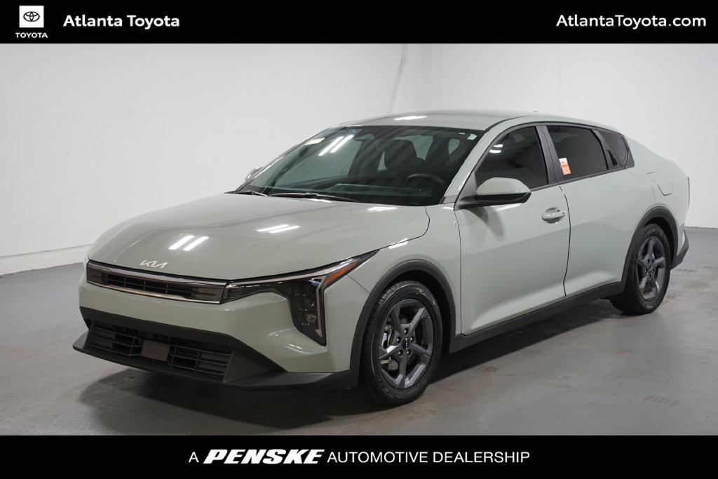 Used 2026 Kia K4 FWD image 1