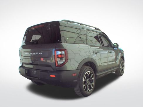 Used 2025 Ford Bronco Sport Outer Banks w/ Outer Banks Tech Package+ AWD/4WD image 5