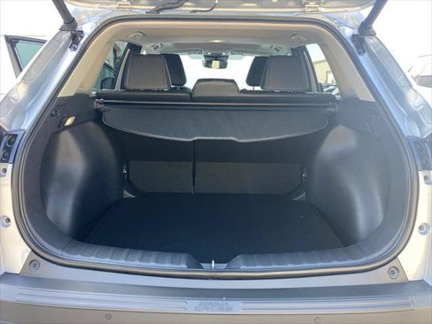 Certified 2024 Toyota Corolla Cross XLE w/ Convenience Package FWD image 11
