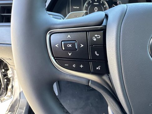 New 2025 Lexus ES 350 w/ Premium Package image 30